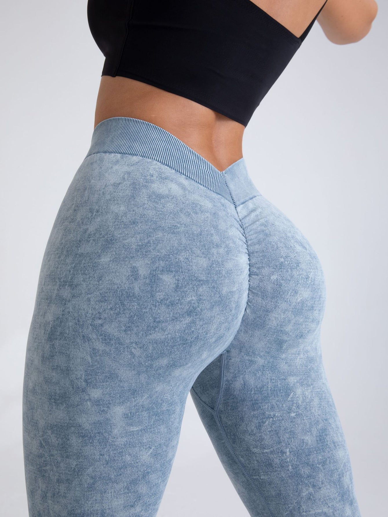 Let's Sweat It Out V Back Scrunch Butt Workout Leggings Women Seamless Gym Yoga Leggings High Waist