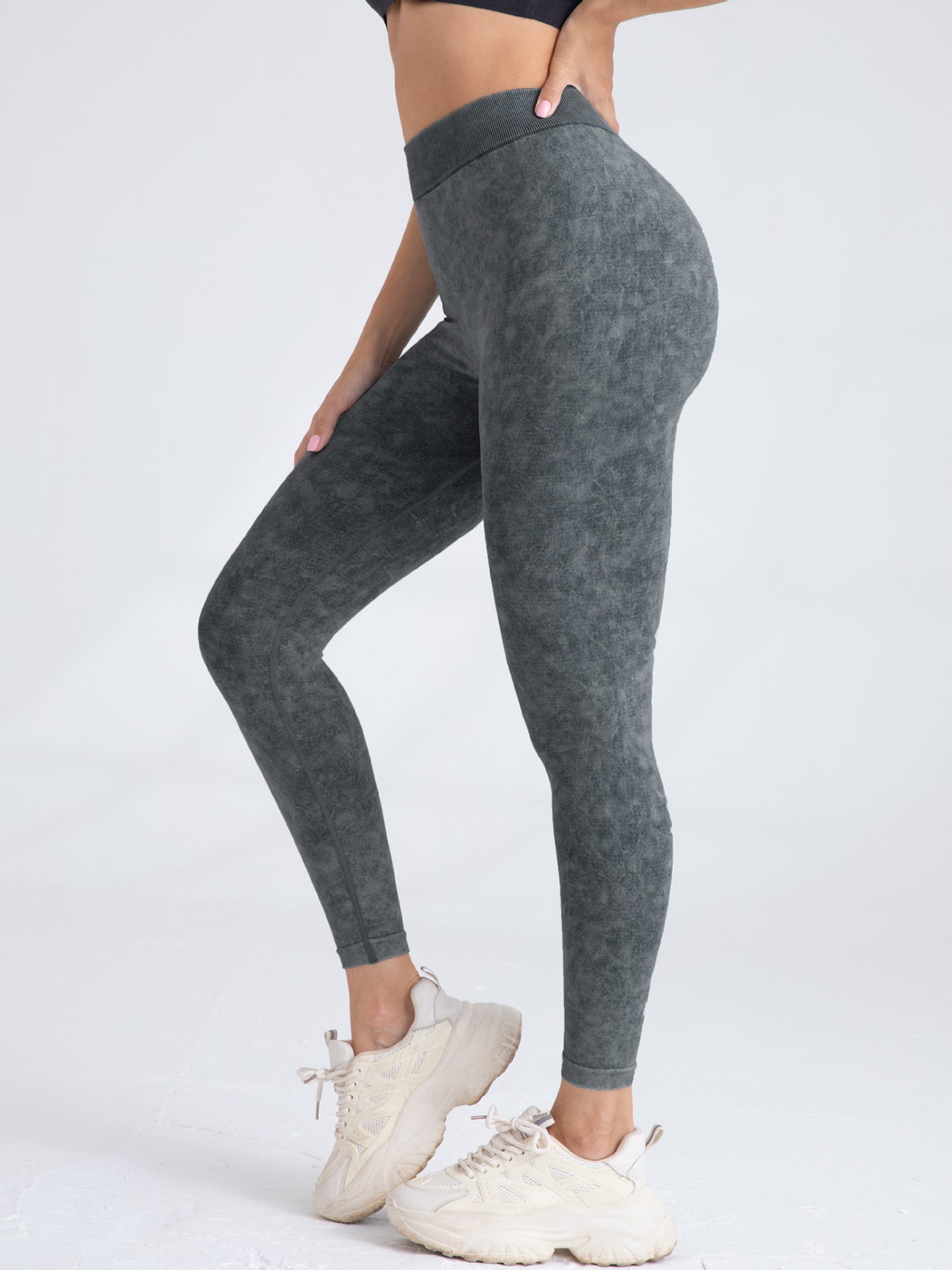 Let's Sweat It Out V Back Scrunch Butt Workout Leggings Women Seamless Gym Yoga Leggings High Waist